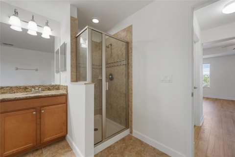 House in Davenport, Florida 5 bedrooms, 286.05 sq.m. № 1905930 - photo 20