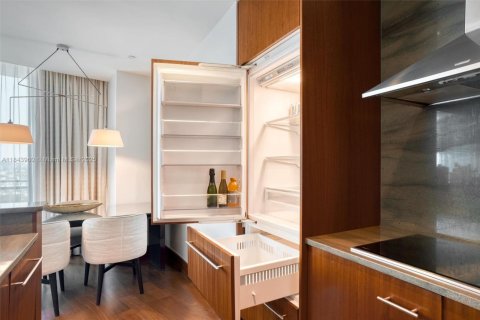 Villa ou maison à vendre à Bal Harbour, Floride: 1 chambre, 106.56 m2 № 1935977 - photo 22