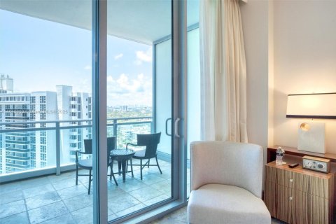 Villa ou maison à vendre à Bal Harbour, Floride: 1 chambre, 106.56 m2 № 1935977 - photo 29