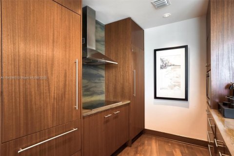 Villa ou maison à vendre à Bal Harbour, Floride: 1 chambre, 106.56 m2 № 1935977 - photo 18