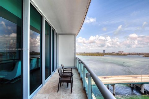 Villa ou maison à vendre à Bal Harbour, Floride: 1 chambre, 106.56 m2 № 1935977 - photo 12