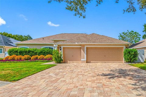 House in Valrico, Florida 4 bedrooms, 226.68 sq.m. № 1909940 - photo 6