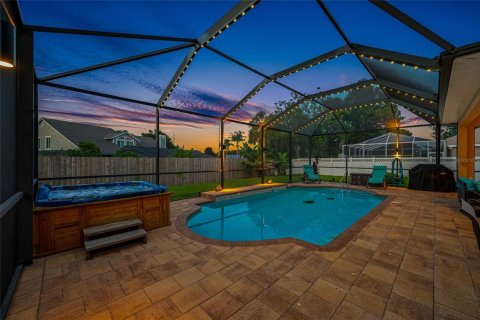 House in Valrico, Florida 4 bedrooms, 226.68 sq.m. № 1909940 - photo 10