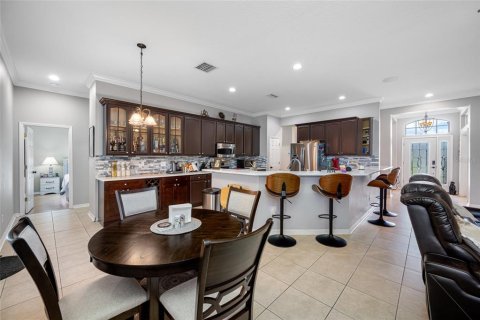 House in Valrico, Florida 4 bedrooms, 226.68 sq.m. № 1909940 - photo 23