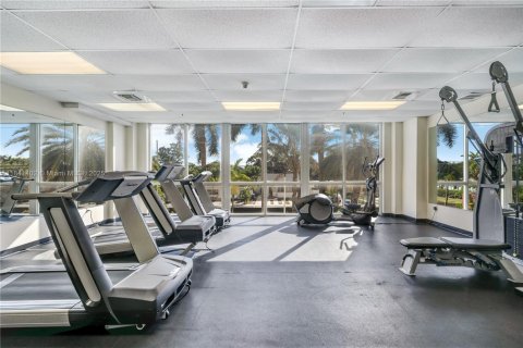 Снять в аренду кондоминиум в Майами, Флорида 2 спальни, 76.92м2, № 1846207 - фото 14