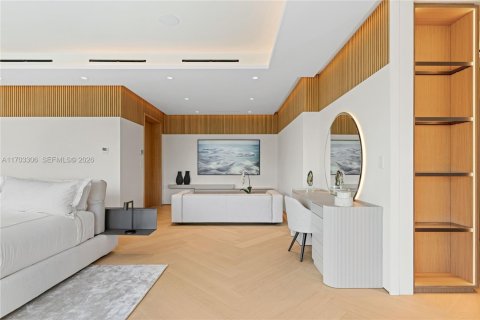 Villa ou maison à vendre à Miami Beach, Floride: 7 chambres, 1158.49 m2 № 2270739 - photo 17