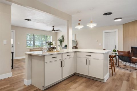 Casa en venta en Orlando, Florida, 4 dormitorios, 157.38 m2 № 2237242 - foto 12