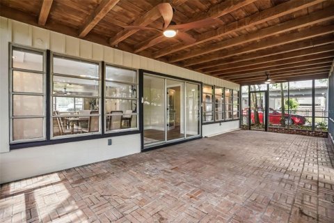 Casa en venta en Orlando, Florida, 4 dormitorios, 157.38 m2 № 2237242 - foto 23