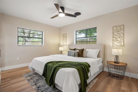 Casa en venta en Orlando, Florida, 4 dormitorios, 157.38 m2 № 2237242 - foto 14