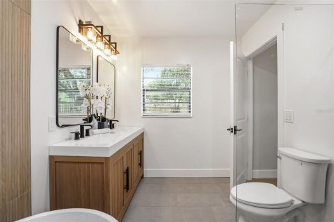 Casa en venta en Orlando, Florida, 4 dormitorios, 157.38 m2 № 2237242 - foto 16