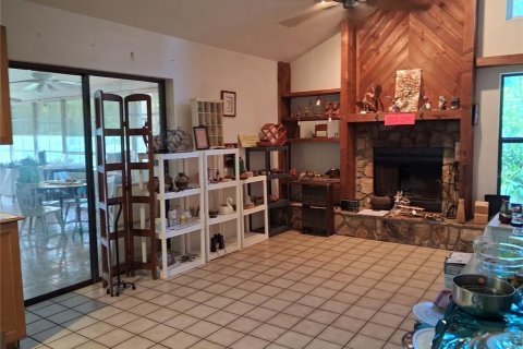 House in New Port Richey, Florida 3 bedrooms, 202.62 sq.m. № 2157371 - photo 25