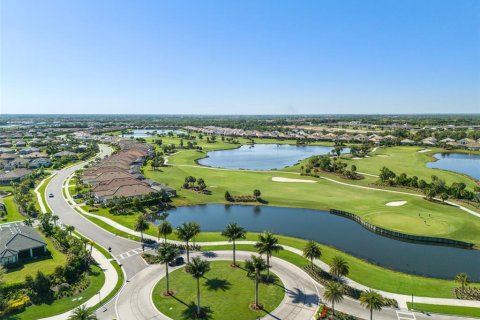 Villa ou maison à vendre à Bradenton, Floride: 2 chambres, 156.91 m2 № 2416626 - photo 6
