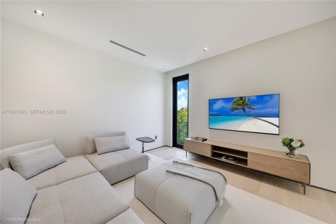 Купить виллу или дом в Майами, Флорида 6 спален, 503.62м2, № 1955486 - фото 14