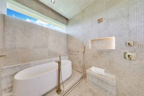 Купить виллу или дом в Майами, Флорида 6 спален, 503.62м2, № 1955486 - фото 28