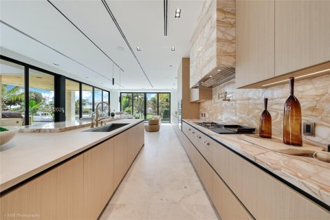 Купить виллу или дом в Майами, Флорида 6 спален, 503.62м2, № 1955486 - фото 17