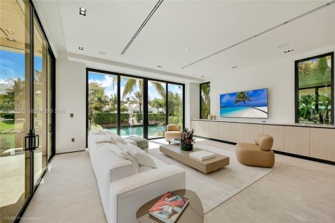 Купить виллу или дом в Майами, Флорида 6 спален, 503.62м2, № 1955486 - фото 18