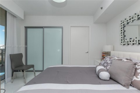 Купить кондоминиум в Санни-Айлс-Бич, Флорида 2 спальни, 175.21м2, № 2054461 - фото 20