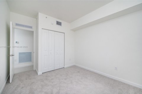 Touwnhouse à louer à Miami, Floride: 3 chambres, 183.48 m2 № 2027040 - photo 21