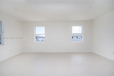 Touwnhouse à louer à Miami, Floride: 3 chambres, 183.48 m2 № 2027040 - photo 15