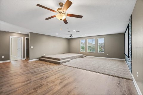 House in BELMONT in Ruskin, Florida 5 bedrooms, 356.19 sq.m. № 2279890 - photo 23
