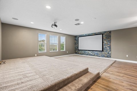 House in BELMONT in Ruskin, Florida 5 bedrooms, 356.19 sq.m. № 2279890 - photo 24