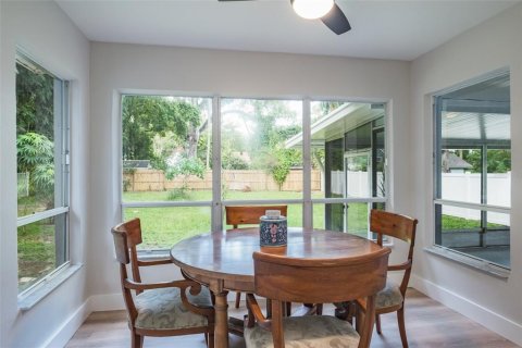 Villa ou maison à louer à Clearwater, Floride: 2 chambres, 88.26 m2 № 2427490 - photo 16
