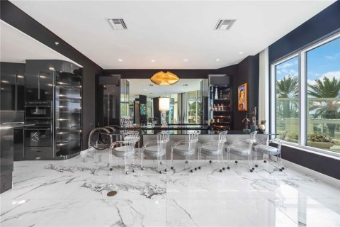 Copropriété à vendre à Sarasota, Floride: 2 chambres, 214.88 m2 № 1564223 - photo 10