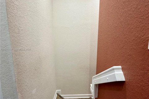 Townhouse in Cutler Bay, Florida 3 bedrooms, 166.02 sq.m. № 2010181 - photo 27