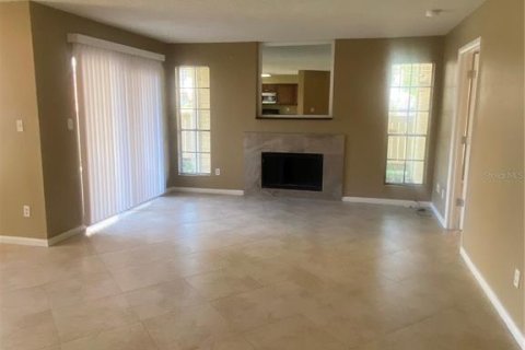 Copropriété à louer à Tampa, Floride: 2 chambres, 98.48 m2 № 1869369 - photo 3
