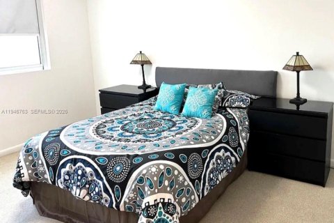 Copropriété à louer à Miami, Floride: 2 chambres, 126.63 m2 № 2056831 - photo 7
