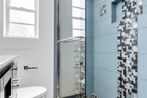 Copropriété à vendre à Miami Beach, Floride: 2 chambres, 64.01 m2 № 1967693 - photo 9