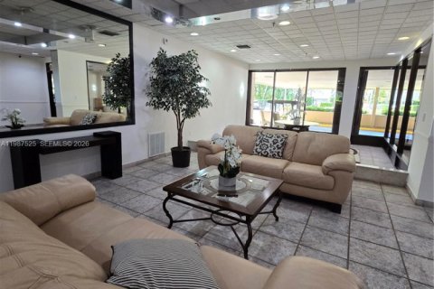Condominio en venta en Miami, Florida, 2 dormitorios, 128.21 m2 № 2243357 - foto 16