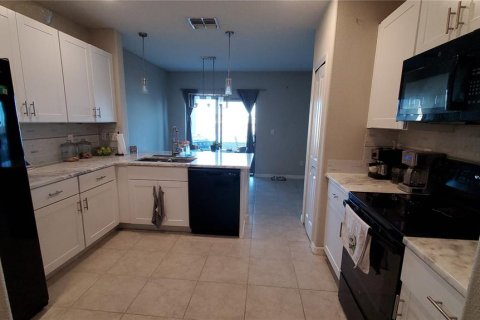Villa ou maison à vendre à Tampa, Floride: 3 chambres, 145.67 m2 № 1533770 - photo 4