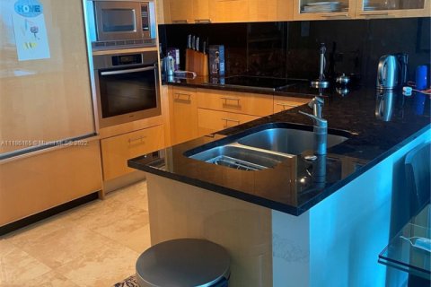 Condominio en venta en Miami Beach, Florida, 1 dormitorio, 61.5 m2 № 1710882 - foto 3