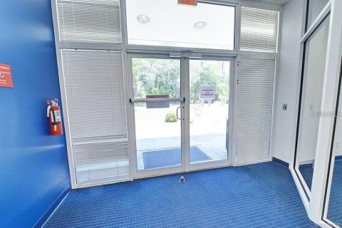 Immobilier commercial à louer à Citrus Springs, Floride: 304.72 m2 № 2433589 - photo 15