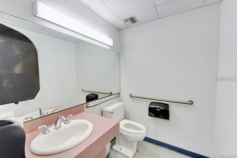 Immobilier commercial à louer à Citrus Springs, Floride: 304.72 m2 № 2433589 - photo 13
