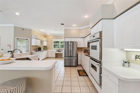 House in Wesley Chapel, Florida 4 bedrooms, 266.72 sq.m. № 1851746 - photo 16