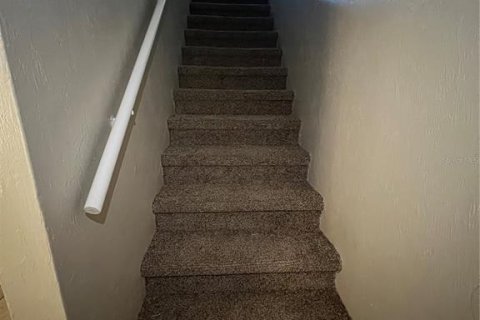 Appartement à louer à Gainesville, Floride: 2 chambres, 86.4 m2 № 2380961 - photo 3