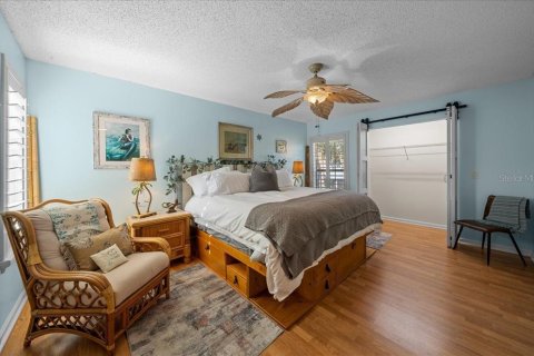 Condo in Crystal River, Florida, 2 bedrooms  № 2370949 - photo 26