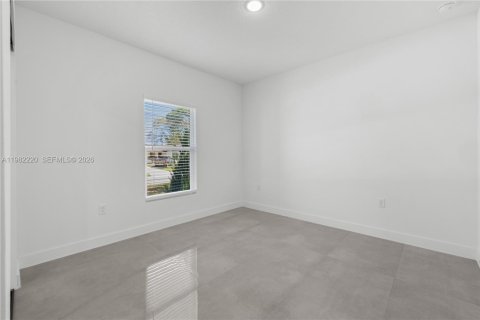 Купить виллу или дом в Палм-Бей, Флорида 3 комнаты, 116.13м2, № 2043336 - фото 4