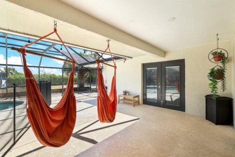 Купить виллу или дом в Нейплс, Флорида 3 спальни, № 1897786 - фото 20