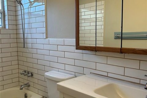 Appartement à louer à Largo, Floride: 2 chambres, 74.32 m2 № 2423843 - photo 11