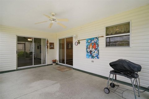 House in The Villages, Florida 2 bedrooms, 106.65 sq.m. № 1881230 - photo 14