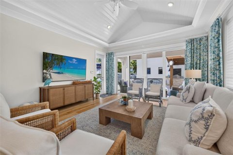 Casa en venta en Sarasota, Florida, 4 dormitorios, 259.94 m2 № 2383702 - foto 13