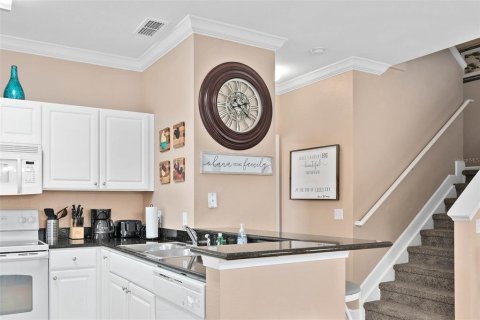 Townhouse in Kissimmee, Florida 4 bedrooms, 157.38 sq.m. № 1725597 - photo 7