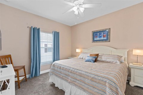 Townhouse in Kissimmee, Florida 4 bedrooms, 157.38 sq.m. № 1725597 - photo 15
