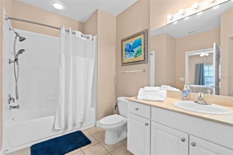 Townhouse in Kissimmee, Florida 4 bedrooms, 157.38 sq.m. № 1725597 - photo 18
