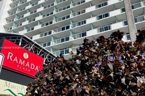 Купить кондоминиум в Санни-Айлс-Бич, Флорида 33.44м2, № 2055152 - фото 18