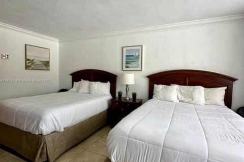 Купить кондоминиум в Санни-Айлс-Бич, Флорида 33.44м2, № 2055152 - фото 10