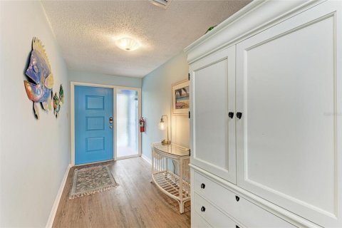 Купить кондоминиум в Холмс-Бич, Флорида 4 комнаты, 82.5м2, № 1914322 - фото 7